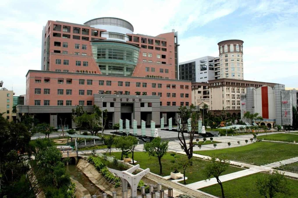Thông tin tuyển sinh hệ 1+4 trường Đại học Khoa học và Kỹ thuật Côn Sơn (Kun Shan University) kỳ tháng 9/2026 2